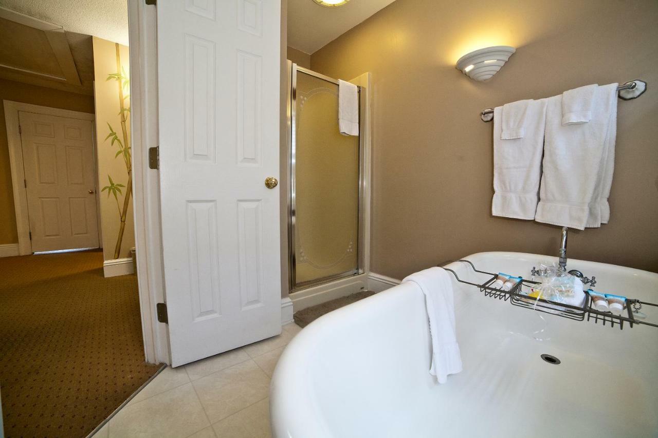 Desoto Beach Bed And Breakfast Tybee Island Exterior photo